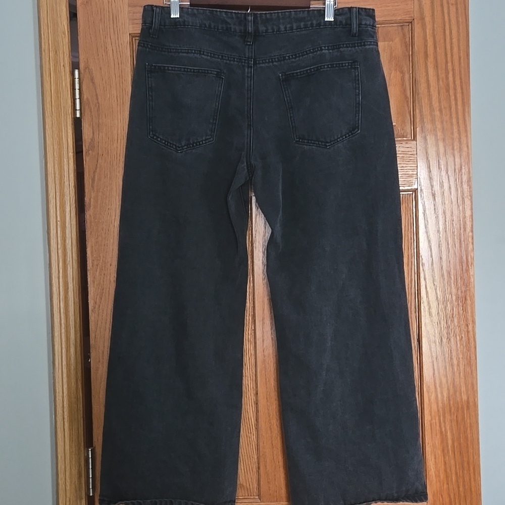EDIKTED Low Rise Wide Leg Jeans Washed Charcoal Black Denim Size XL - Picture 3 of 11